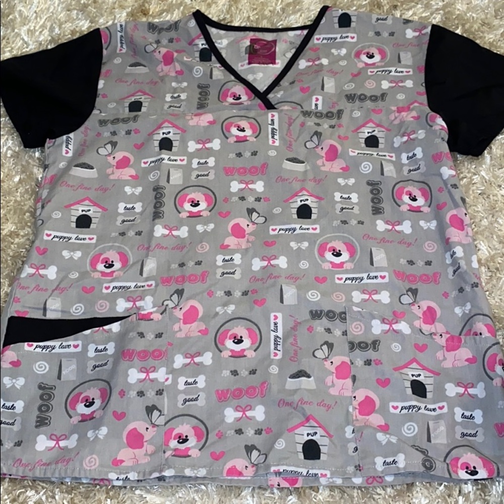 Puppy love scrub top